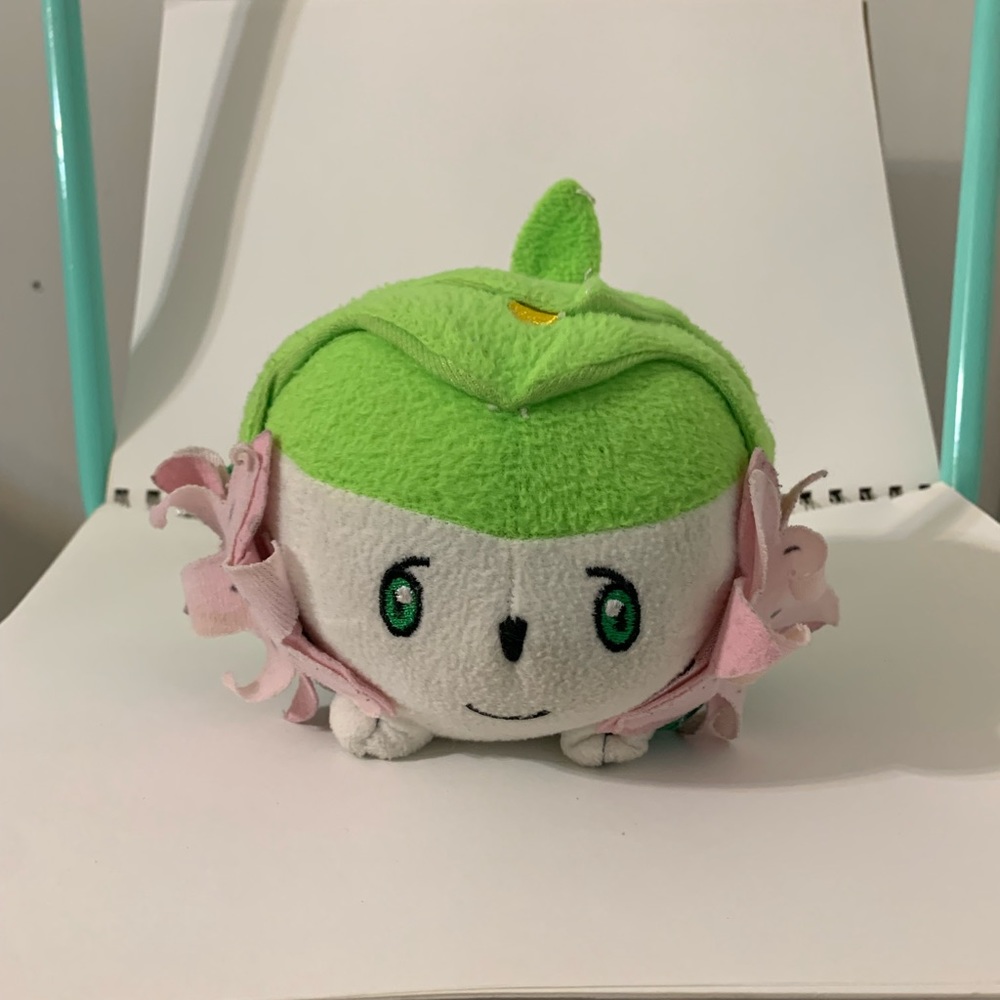 2004 2006 Banpresto Ninetendo Shaymin Pokémon Plush 6.5 inches